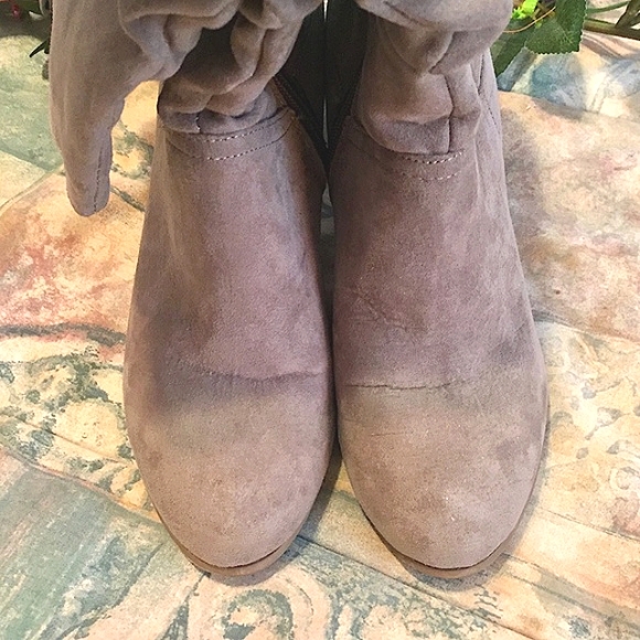 🌺Rue21 Taupe Suede Scrunch Boot (6/7)🌺 - Picture 9 of 14